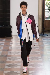 Look 10