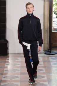 Look 17