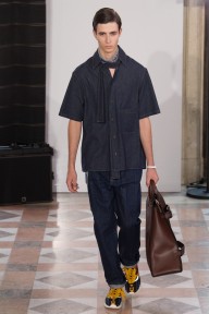 Look 18