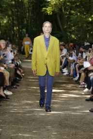 Look 1