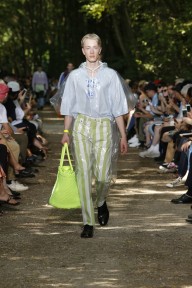 Look 30