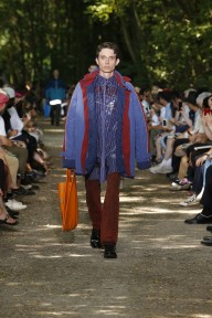 Look 32