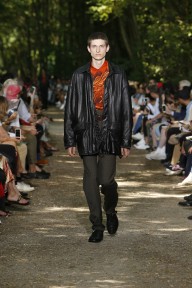 Look 48