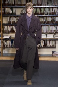 Look 10