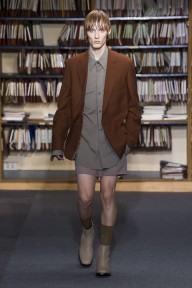 Look 18