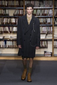 Look 19