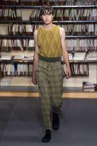 Look 24