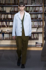 Look 37