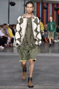 Look 19