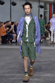 Look 26