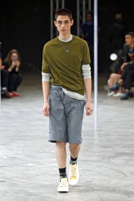 Look 16
