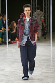 Look 28