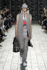 Look 3