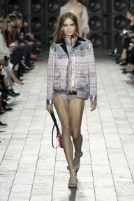 Look 4