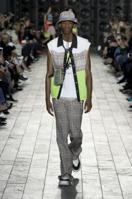 Look 12