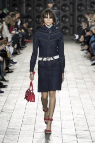 Look 24