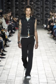 Look 38