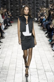 Look 44