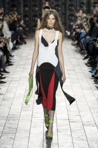 Look 46