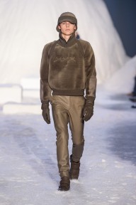 Look 7