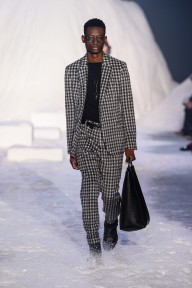 Look 25