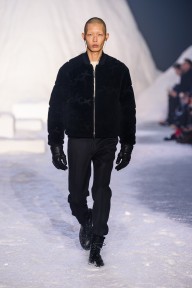 Look 44