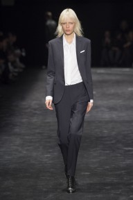 Look 9