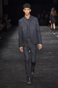 Look 18