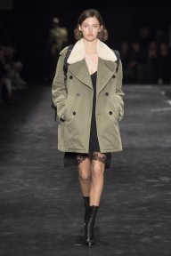 Look 48