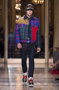 Look 13