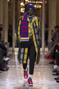 Look 14