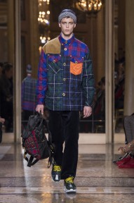 Look 15