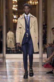 Look 25