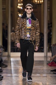Look 29