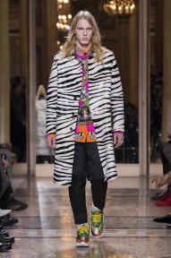 Look 36