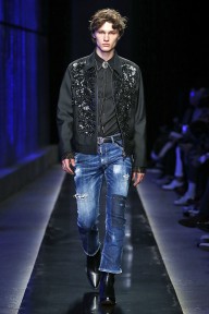 Look 8