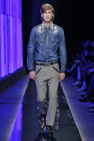 Look 11