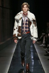 Look 47