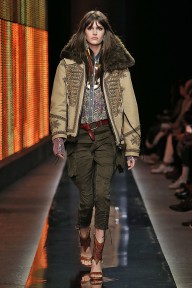 Look 48