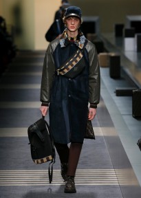 Look 10
