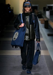 Look 11