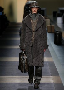 Look 19