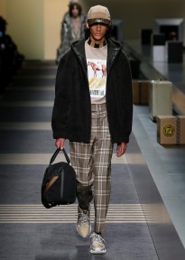 Look 38