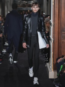 Look 8