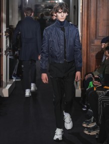 Look 18