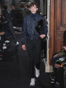 Look 24