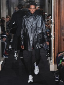 Look 30