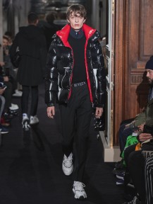 Look 40