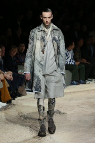 Look 1