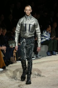 Look 4
